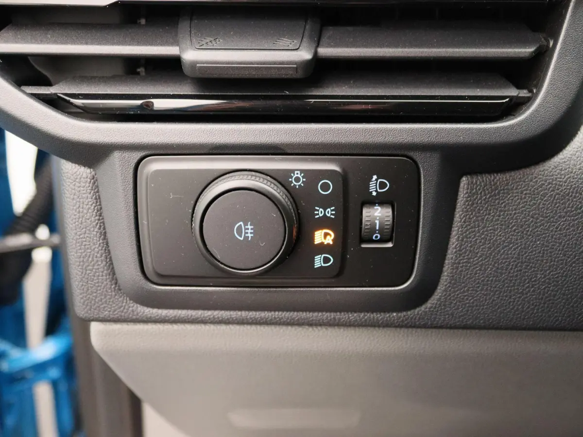 300 2.0 TDCI L2H1 Sport Trekhaak | Carplay / Navi | Winter Pakket | Led Verlichting | Adaptieve Cruise Control |