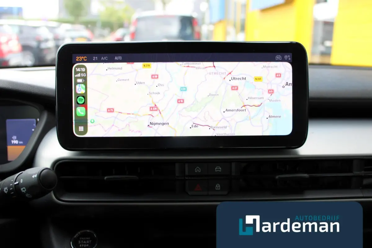 1.2 e-Hybrid Carplay Camera
