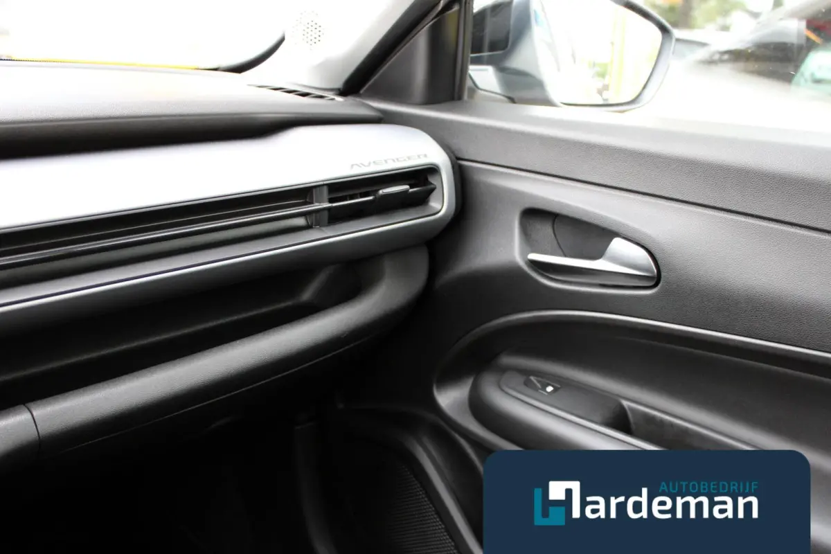 1.2 e-Hybrid Carplay Camera