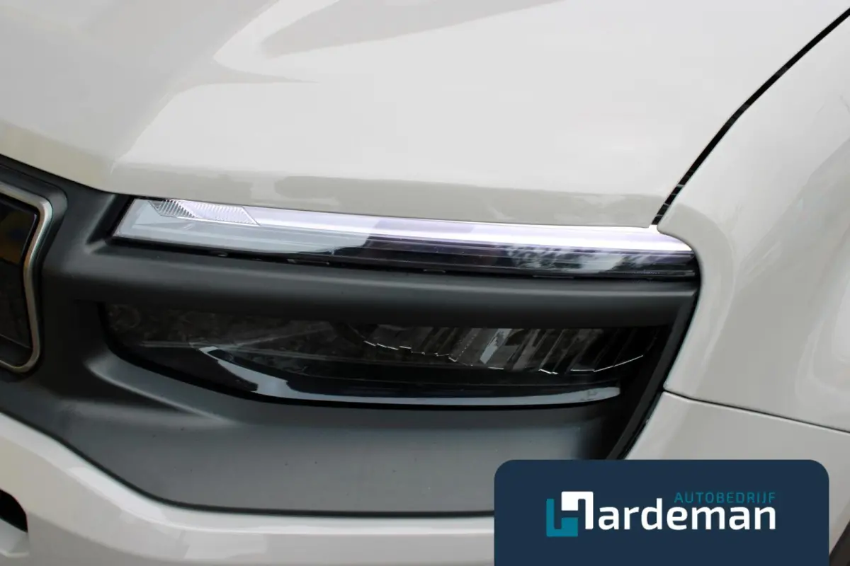 1.2 e-Hybrid Carplay Camera