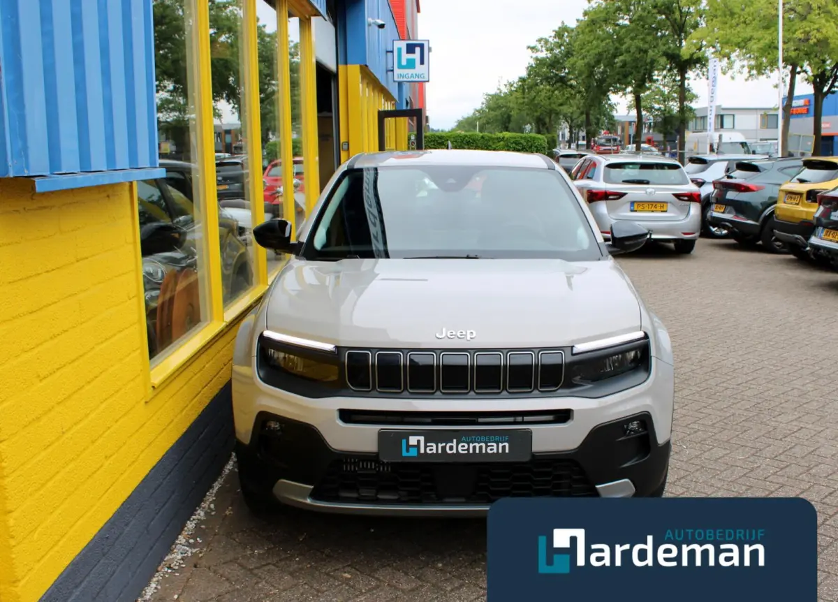 1.2 e-Hybrid Carplay Camera