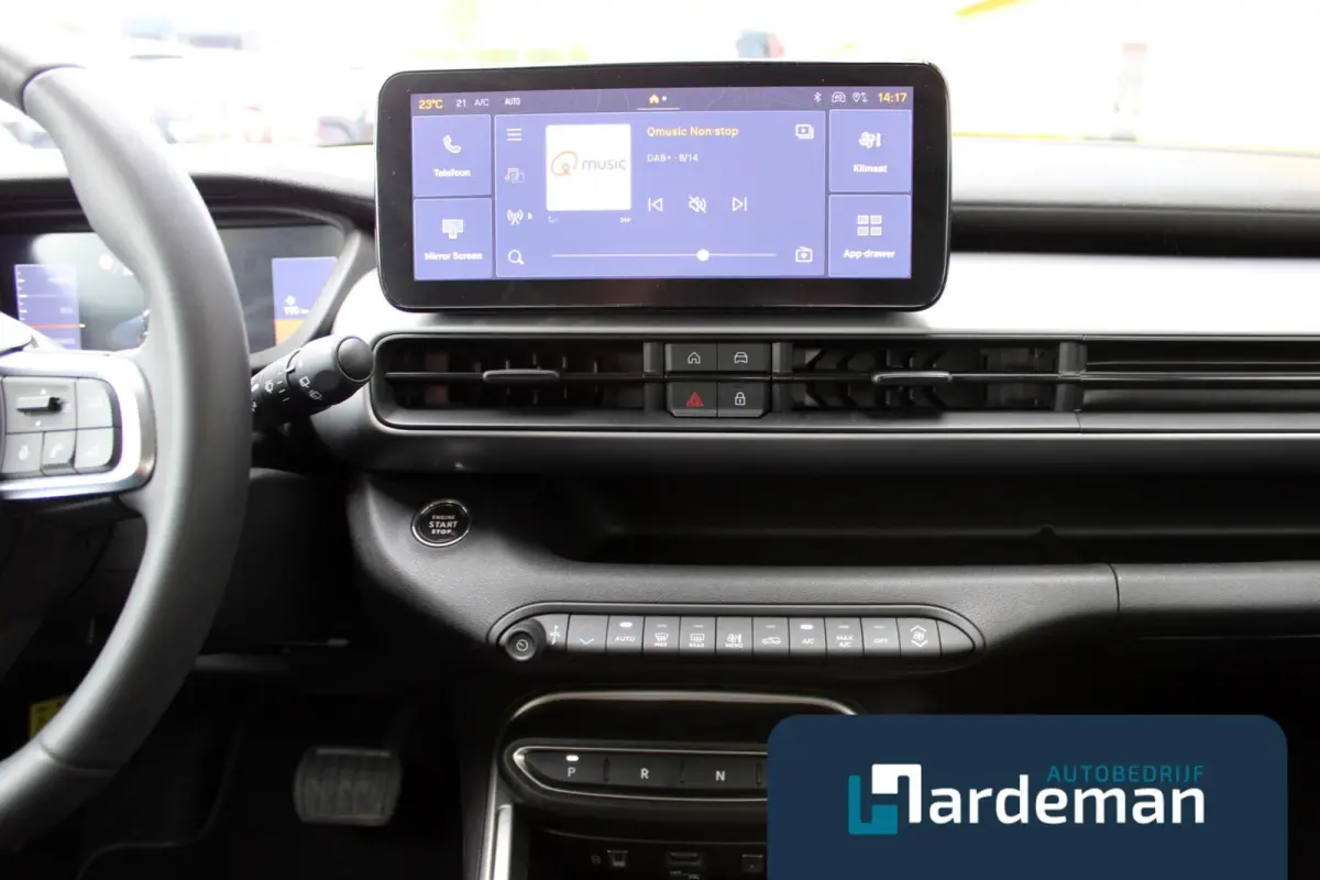 1.2 e-Hybrid Carplay Camera