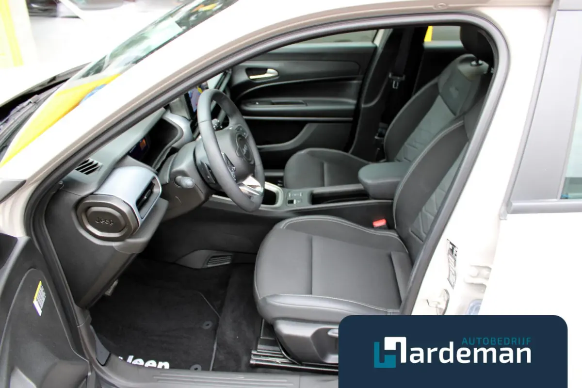1.2 e-Hybrid Carplay Camera