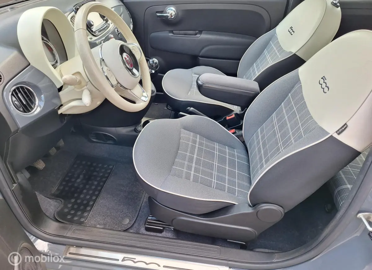 0.9 TwinAir Turbo Lounge Panoramadak, Full-Map Navigatie, Cruise-Control, Airco, LM-Velgen.
