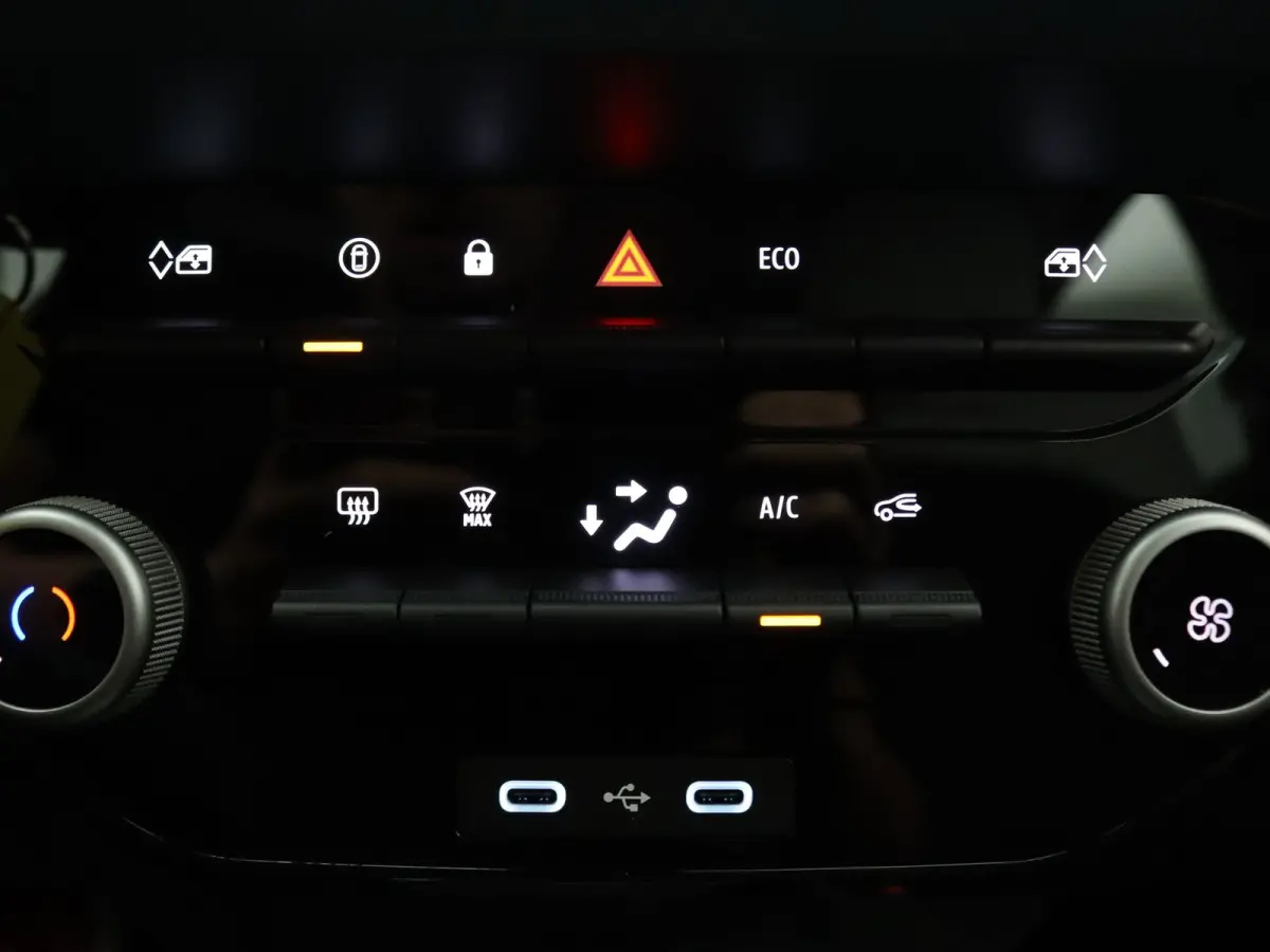 Expression 70 24.3 kWh Achteruitrijcamera | Apple carplay