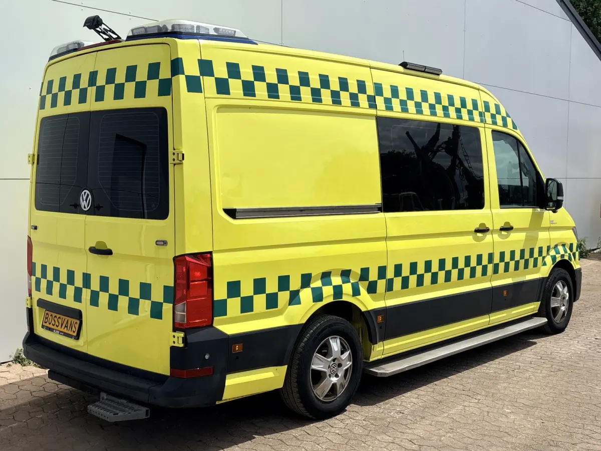 2.0 TDI 177PK Ambulance L3H3 Automaat ACC Climate Control Stroompunten Laadruimte Parkeersensoren