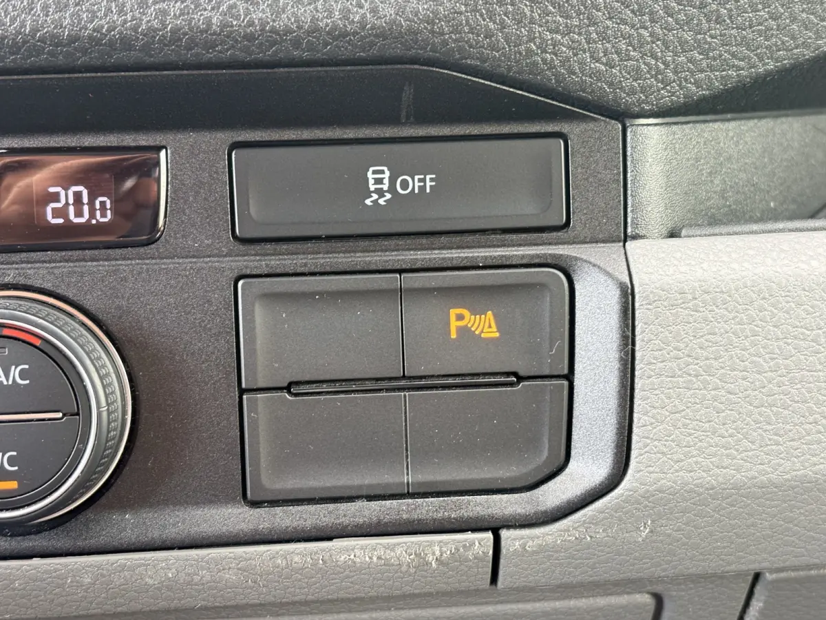 2.0 TDI 177PK Ambulance L3H3 Automaat ACC Climate Control Stroompunten Laadruimte Parkeersensoren