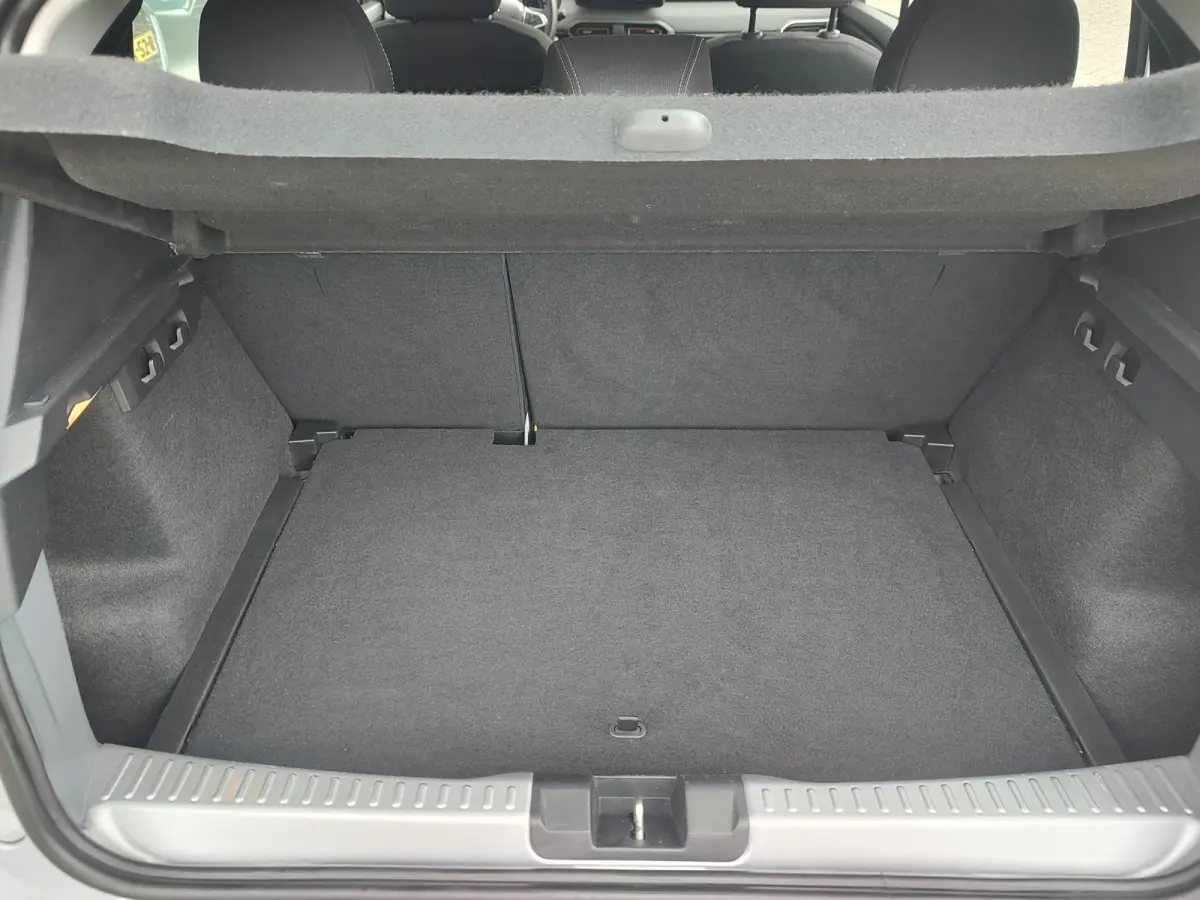 1.0 TCe 90 COMFORT AUTOMAAT Dodehoeksensoren | Navi | Keyless