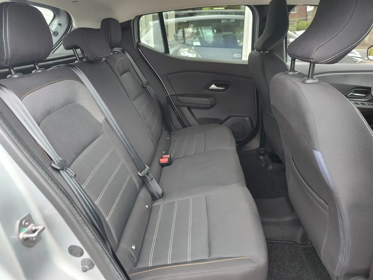1.0 TCe 90 COMFORT AUTOMAAT Dodehoeksensoren | Navi | Keyless