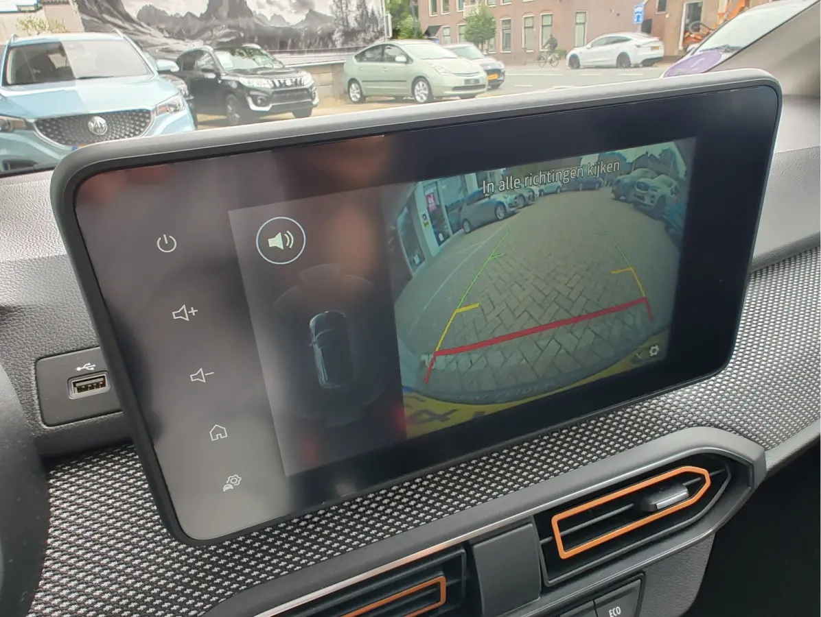 1.0 TCe 90 COMFORT AUTOMAAT Dodehoeksensoren | Navi | Keyless