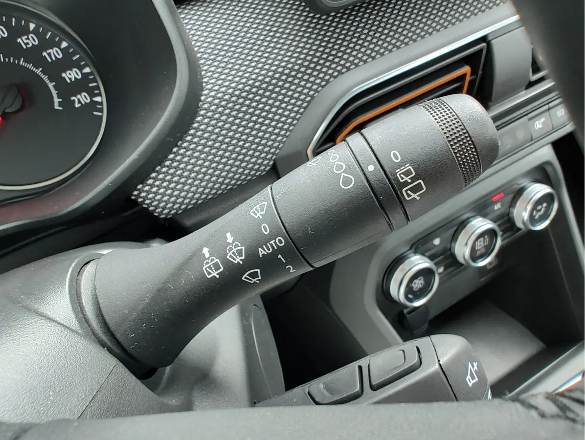 1.0 TCe 90 COMFORT AUTOMAAT Dodehoeksensoren | Navi | Keyless