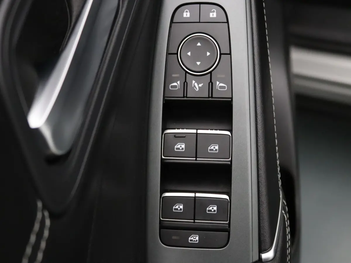 160pk e-Power N-Connecta Apple Carplay/Android Auto | Climate