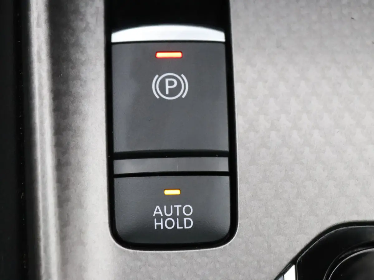 160pk e-Power N-Connecta Apple Carplay/Android Auto | Climate