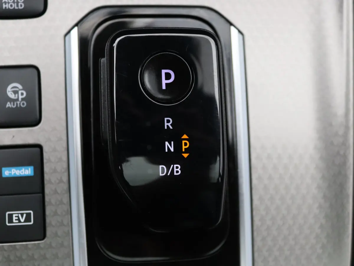 160pk e-Power N-Connecta Apple Carplay/Android Auto | Climate