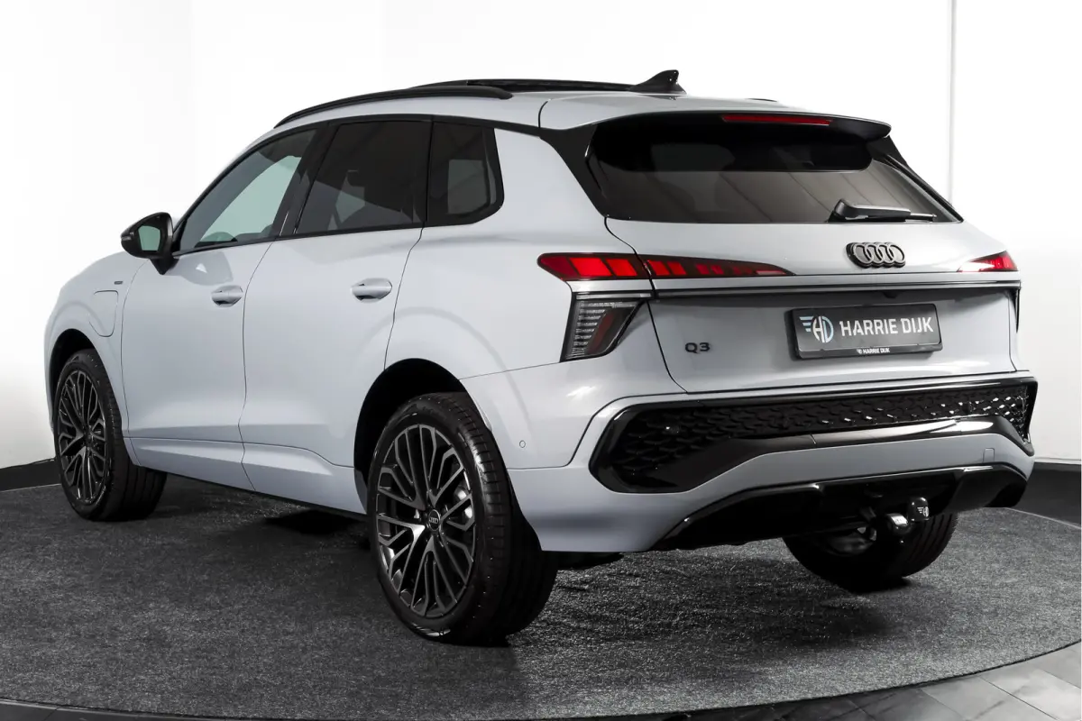 1.5 e-hybrid 272 PK S edition | S/K-Panodak | Elek. Trekhaak | Tech Pack Plus | Adapt. Cruise | Stoel-+Stuurverw. | Camera | NAV+App. Connect | Elek. Klep | LM 20" | 7257