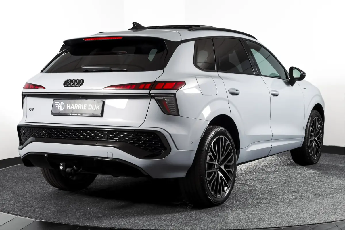1.5 e-hybrid 272 PK S edition | S/K-Panodak | Elek. Trekhaak | Tech Pack Plus | Adapt. Cruise | Stoel-+Stuurverw. | Camera | NAV+App. Connect | Elek. Klep | LM 20" | 7257