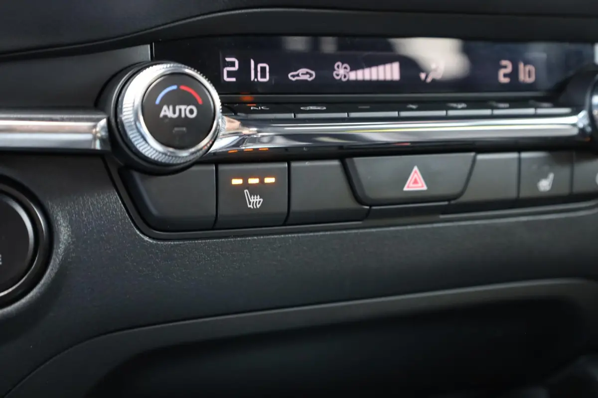 2.0 e-SkyActiv-X M Hybrid 186pk Homura | Achteruitrijcamera | Stoelverwarming | Adaptive Cruise