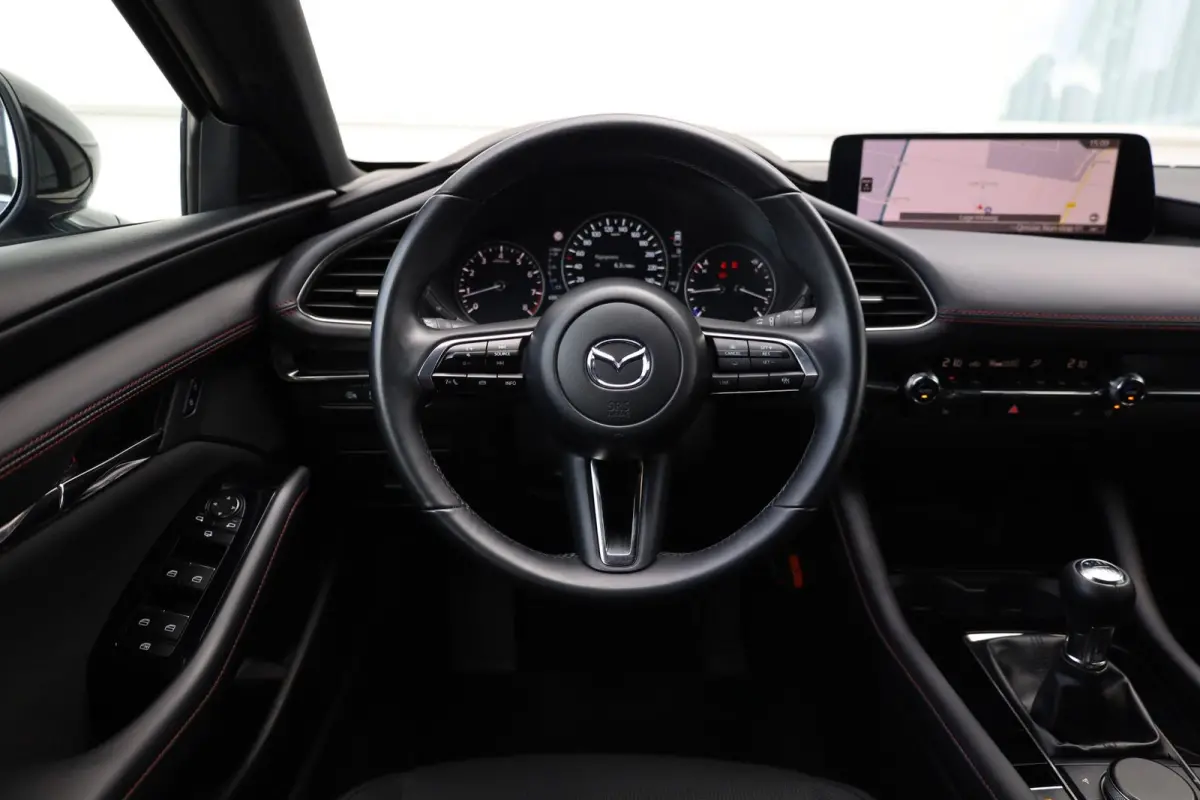 2.0 e-SkyActiv-X M Hybrid 186pk Homura | Achteruitrijcamera | Stoelverwarming | Adaptive Cruise