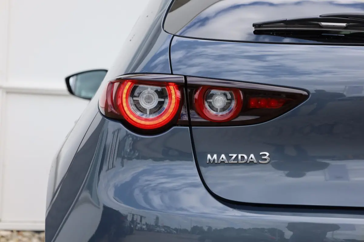 2.0 e-SkyActiv-X M Hybrid 186pk Homura | Achteruitrijcamera | Stoelverwarming | Adaptive Cruise