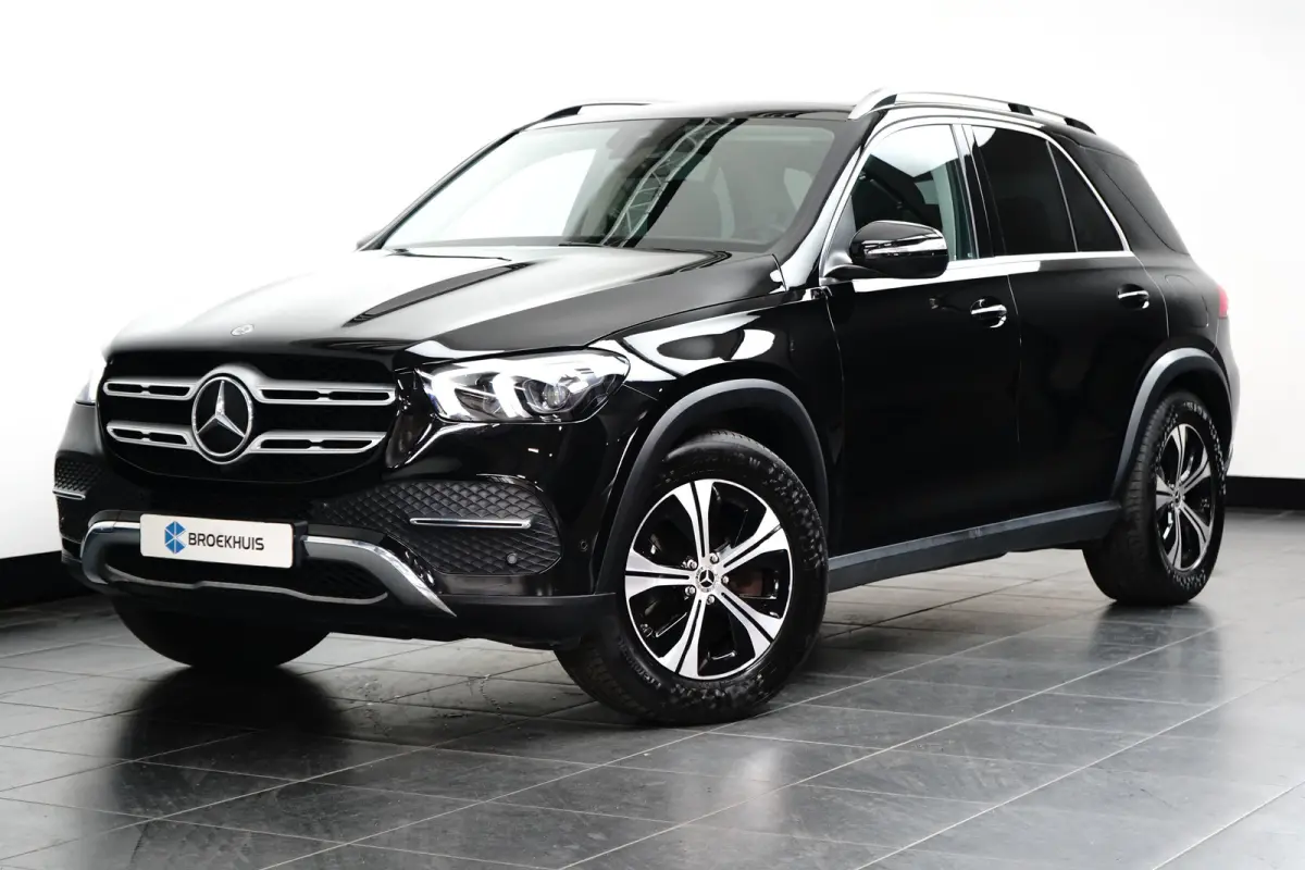 350 e 4MATIC Premium Plus Panoramadak | Burmester | 360 Camera | | Audio installatie premium | Elektrisch bedienbare achterklep met sensorsturing | Elektrisch glazen panorama-dak
