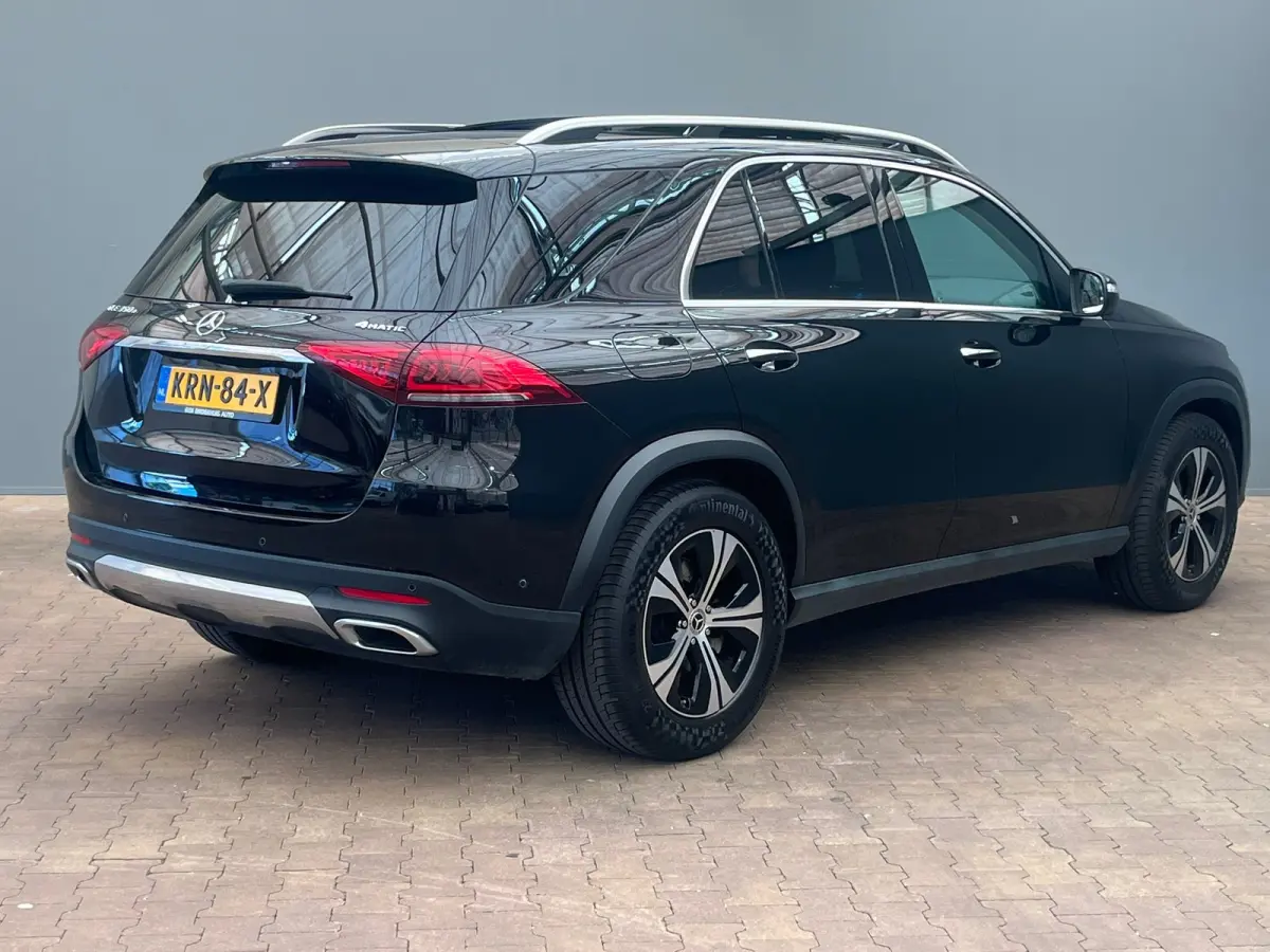350 e 4MATIC Premium Plus Panoramadak | Burmester | 360 Camera | | Audio installatie premium | Elektrisch bedienbare achterklep met sensorsturing | Elektrisch glazen panorama-dak