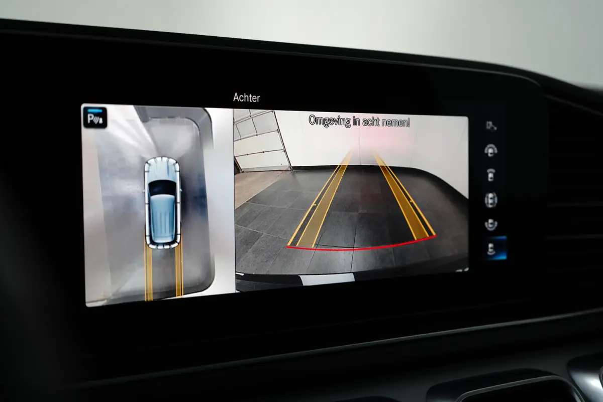 350 e 4MATIC Premium Plus Panoramadak | Burmester | 360 Camera | | Audio installatie premium | Elektrisch bedienbare achterklep met sensorsturing | Elektrisch glazen panorama-dak