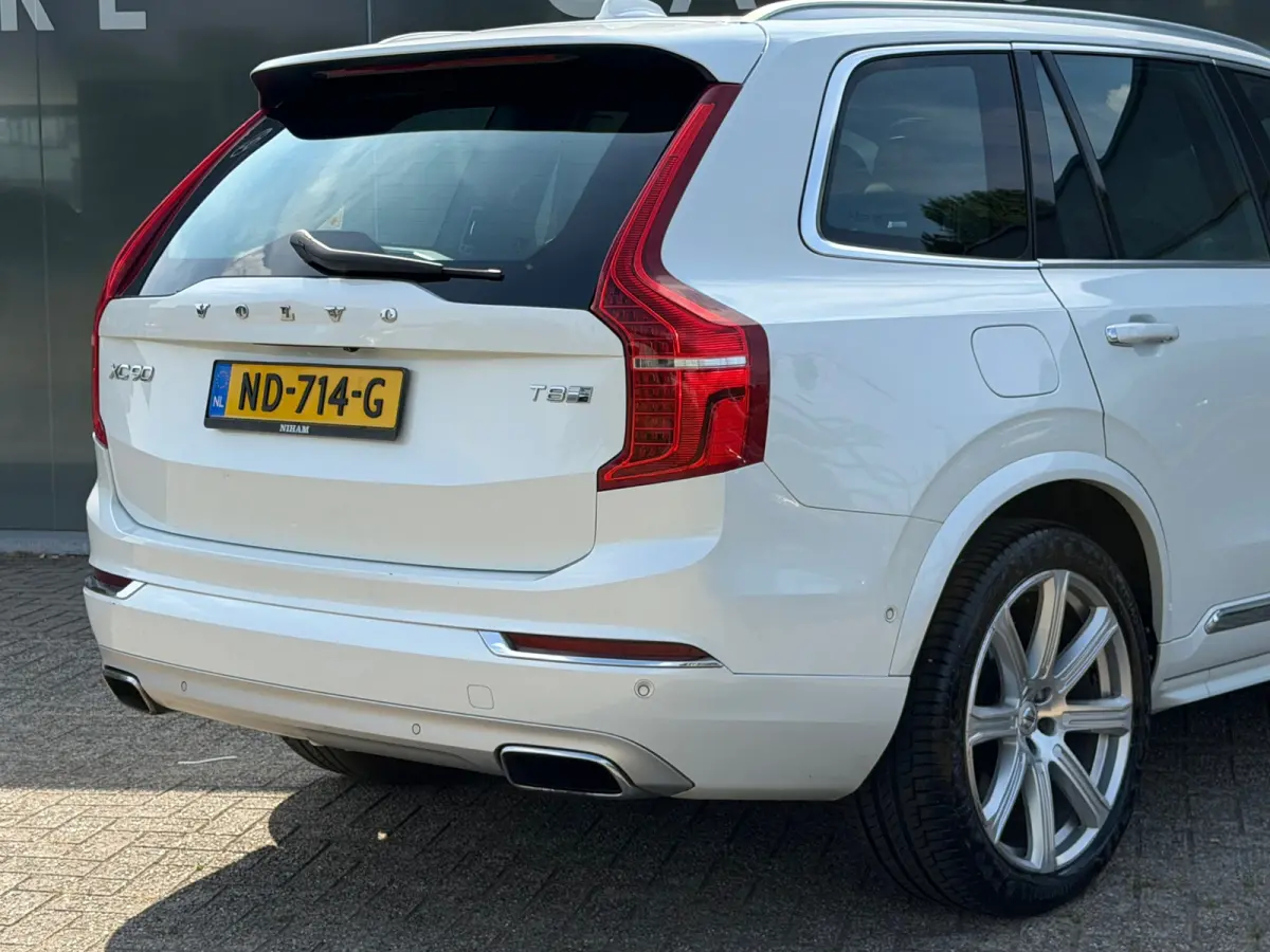 2.0 T8 Twin Engine AWD Inscription 7 P Bowers & Wi Trekhaak
