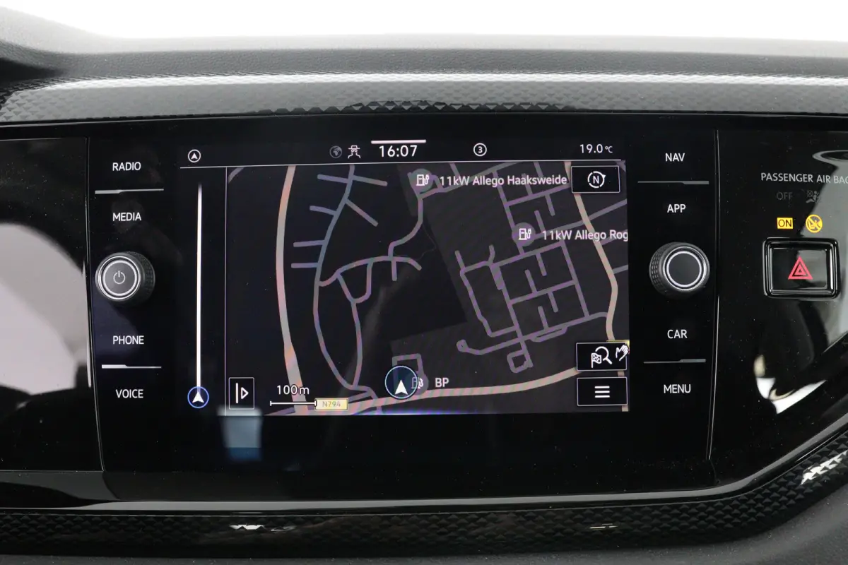 1.0 TSI Life Business | 1e Eigenaar! | Dealer Onderhouden | LED | Navi By App | Clima | Stoelverwarminig | Cruise Adaptive | Lichtmetalen Velgen | Parkeersensoren V+A