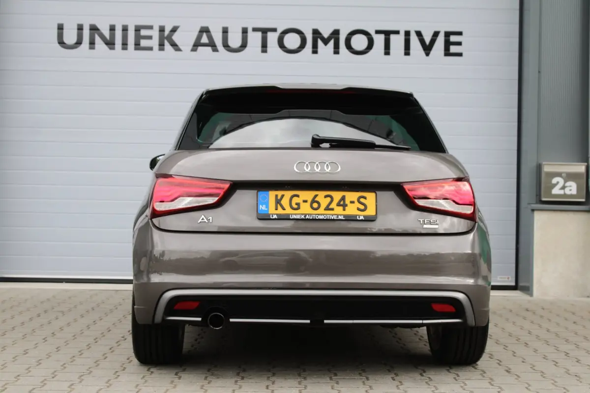 1.0 TFSI ADRENALIN | S LINE | AIRCO | ELEKTR. RAMEN | NAVIGATIE