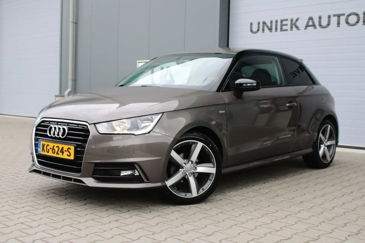 1.0 TFSI ADRENALIN | S LINE | AIRCO | ELEKTR. RAMEN | NAVIGATIE