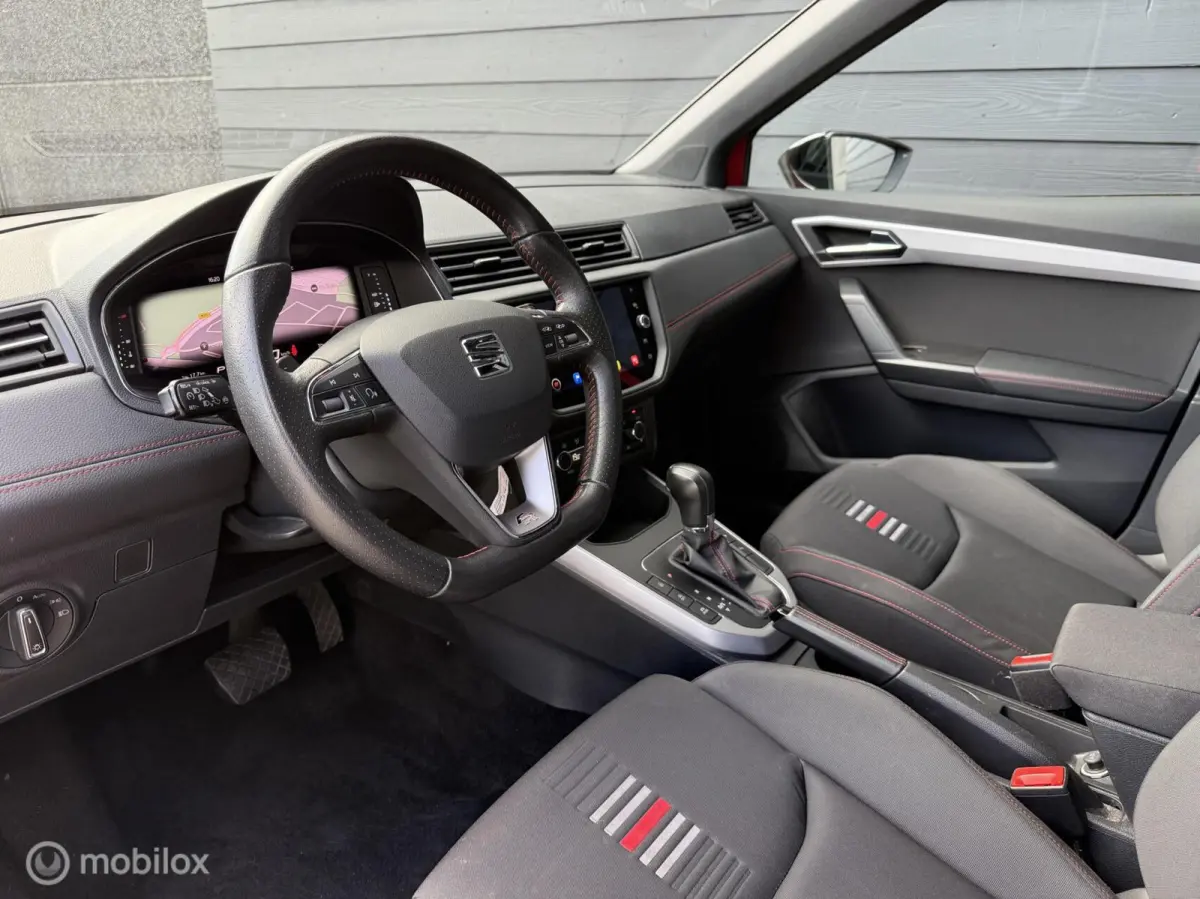 1.0 TSI FR Business Viritual/Winterpack/Camera/17'