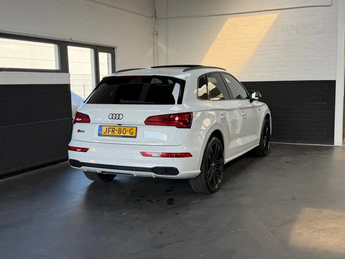 3.0 TFSI SQ5 quattro | RS Leder | Luchtvering | Pano | B&O | Carplay
