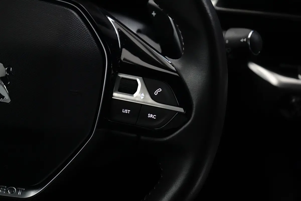 1.6 HYbrid 225 Active Pack Business Camera | Cruise Control | Parkeersensoren | Camera | Achteruitrijcamera | Apple Carplay/Android Auto|telefoonintegratie premium | Bluetooth telefoonvoorbe