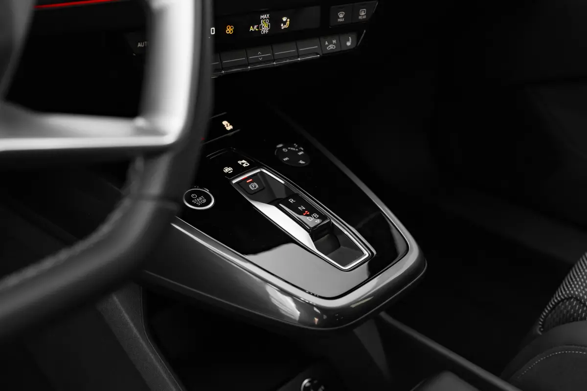 S edition 286 PK | Trekhaak | Panoramadak | Achteruitrijcamera | Privacy glas | Adaptive Cruise Control
