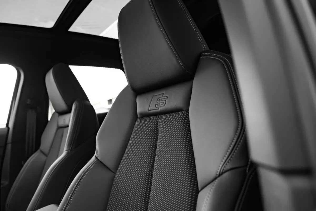 S edition 286 PK | Trekhaak | Panoramadak | Achteruitrijcamera | Privacy glas | Adaptive Cruise Control