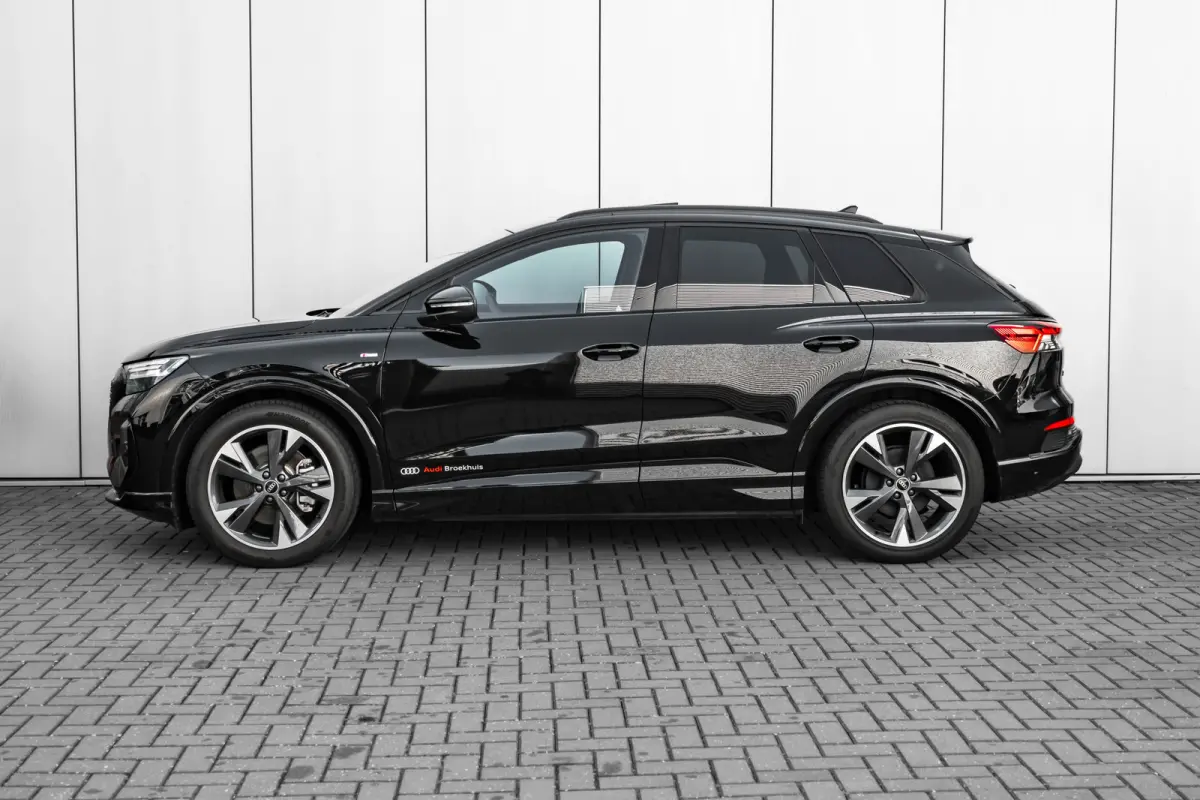 S edition 286 PK | Trekhaak | Panoramadak | Achteruitrijcamera | Privacy glas | Adaptive Cruise Control