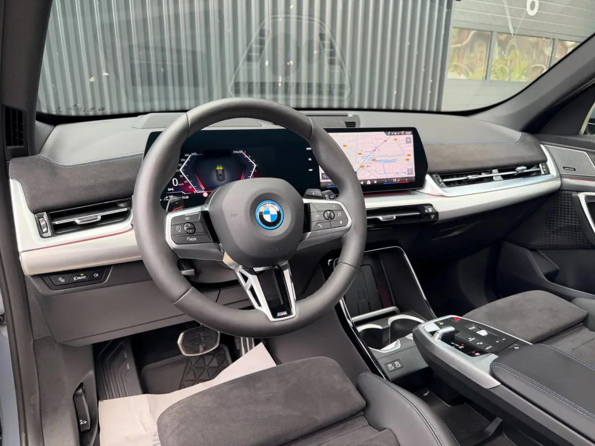 XDrive30e High Executive M Sport Pro | PANO | HARMAN KARDON | DRIVE PRO | PARK PRO | HEAD-UP | 20 INCH | FABRIEKSGARANTIE