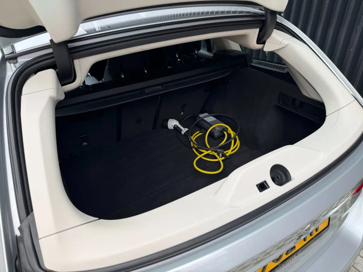 330e High Executive Sportline Shadow | SPORTSTOELEN | LEDER | CARPLAY | VIRTUAL | CLIMATE