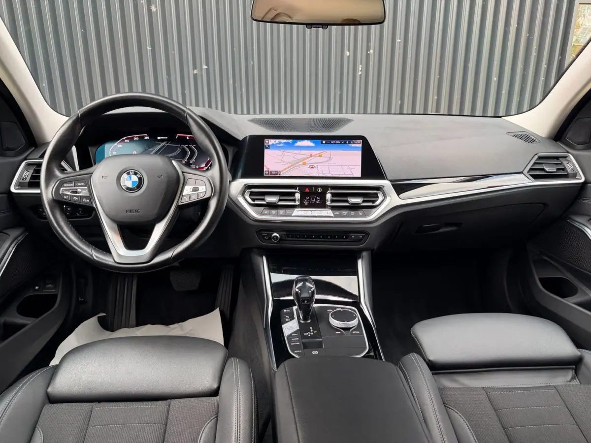 330e High Executive Sportline Shadow | SPORTSTOELEN | LEDER | CARPLAY | VIRTUAL | CLIMATE