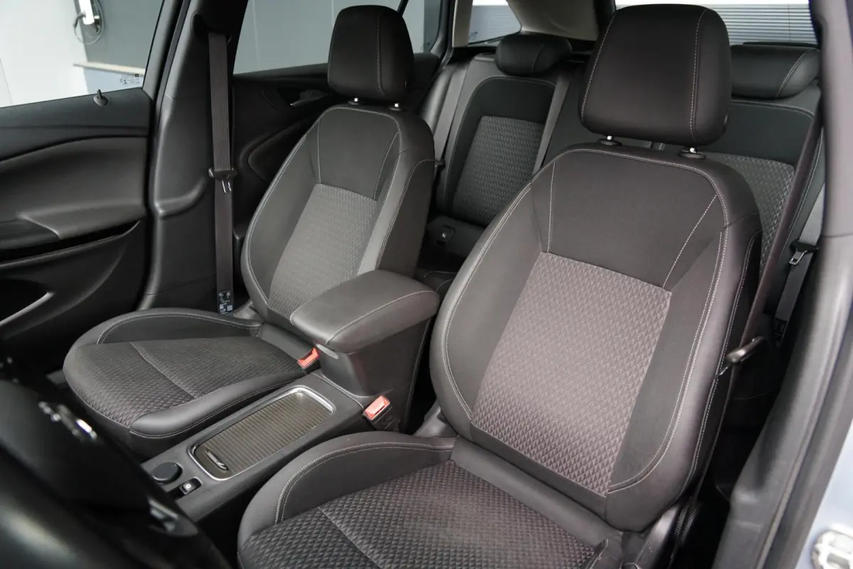 1.4 Innovation, NL, CarPlay, keyless, clima