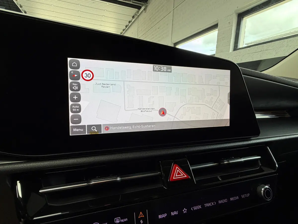 1.6 GDi Hybrid DynamicLine | Widescreen | camera | 1/2 Leder | Stoel en stuurverwarwing