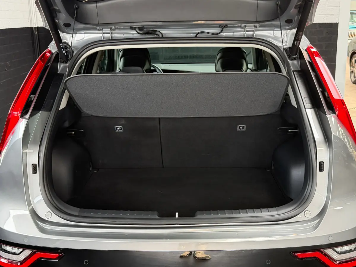 1.6 GDi Hybrid DynamicLine | Widescreen | camera | 1/2 Leder | Stoel en stuurverwarwing