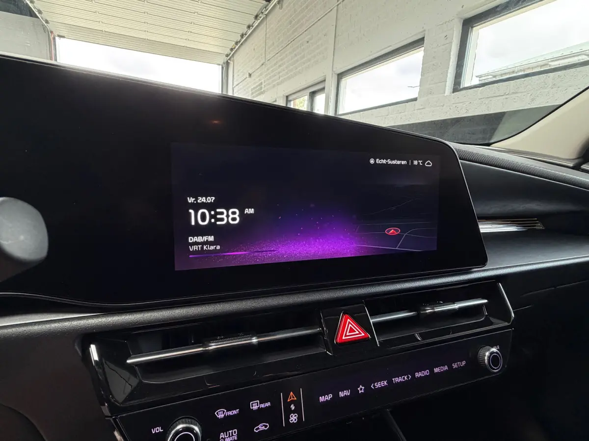 1.6 GDi Hybrid DynamicLine | Widescreen | camera | 1/2 Leder | Stoel en stuurverwarwing