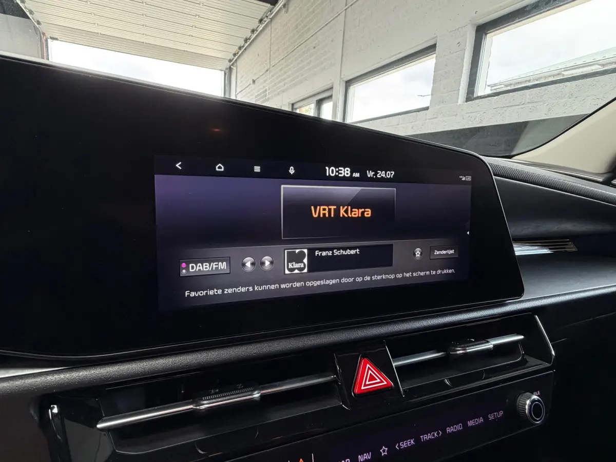 1.6 GDi Hybrid DynamicLine | Widescreen | camera | 1/2 Leder | Stoel en stuurverwarwing