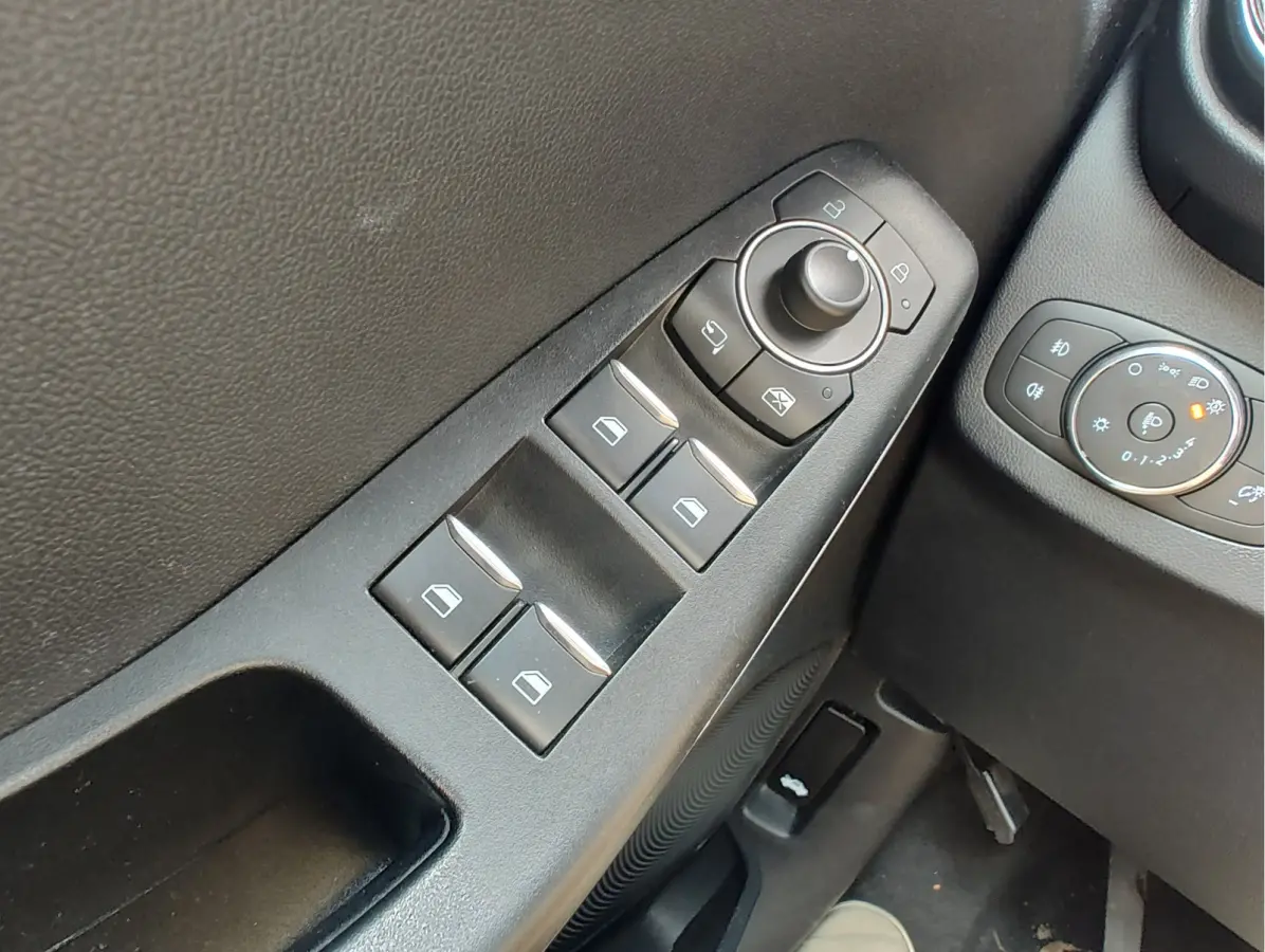 1.0 ECOBOOST ST-LINE Airco | Stoelverwarming | Navi
