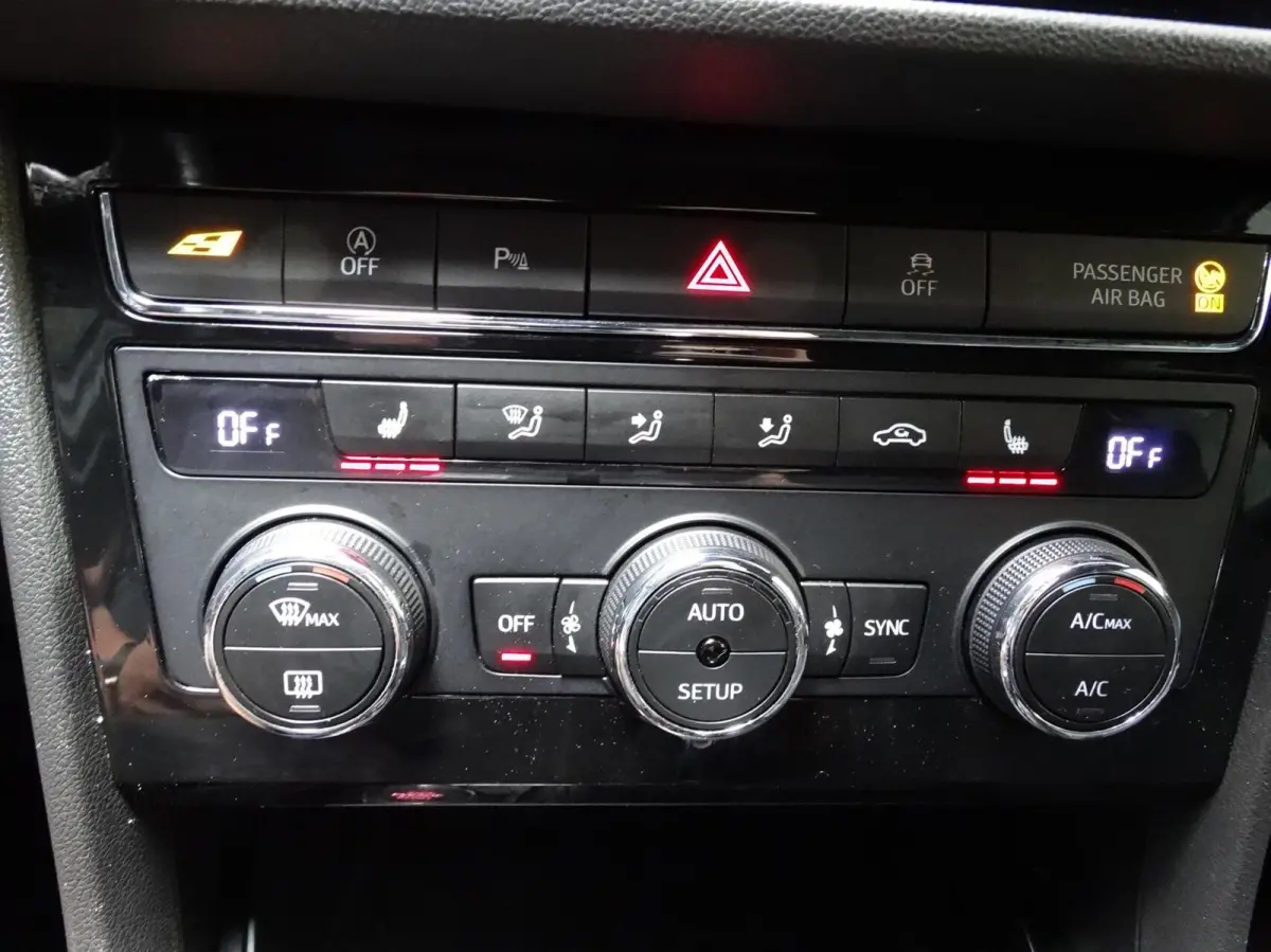 2.0 TSI CUPRA 300