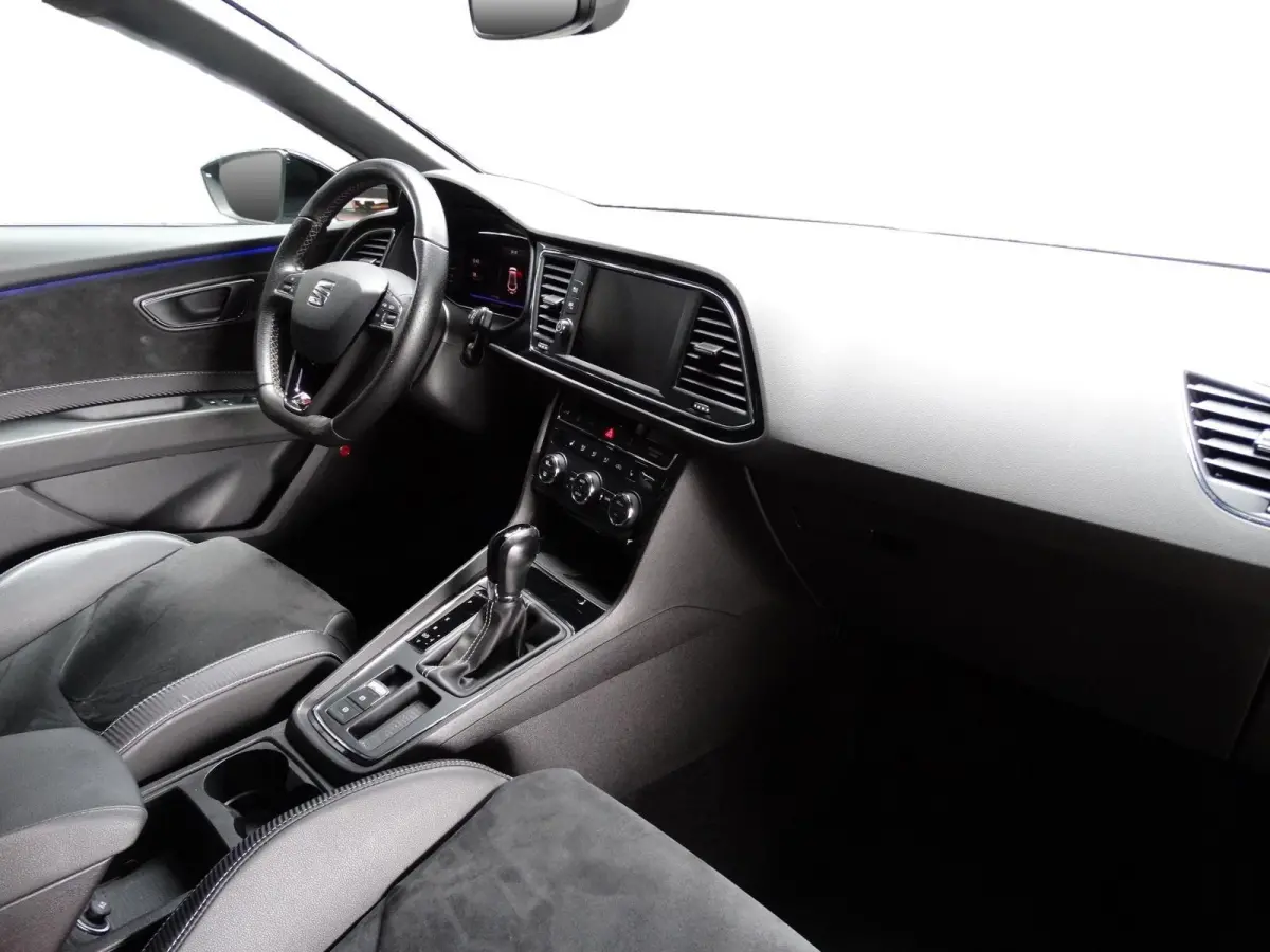 2.0 TSI CUPRA 300