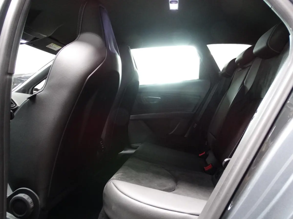 2.0 TSI CUPRA 300