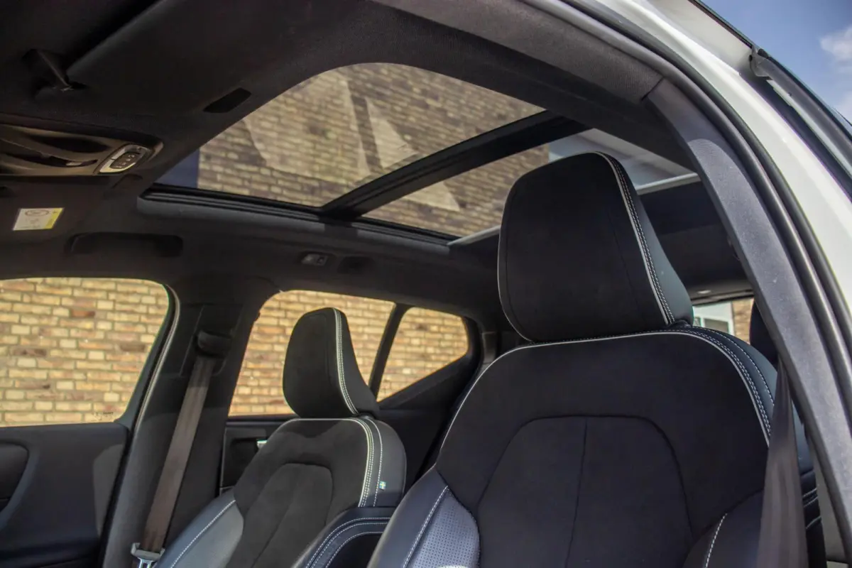 2.0 T4 R-Design, Orig. NL, Pano, Leder, Keyless