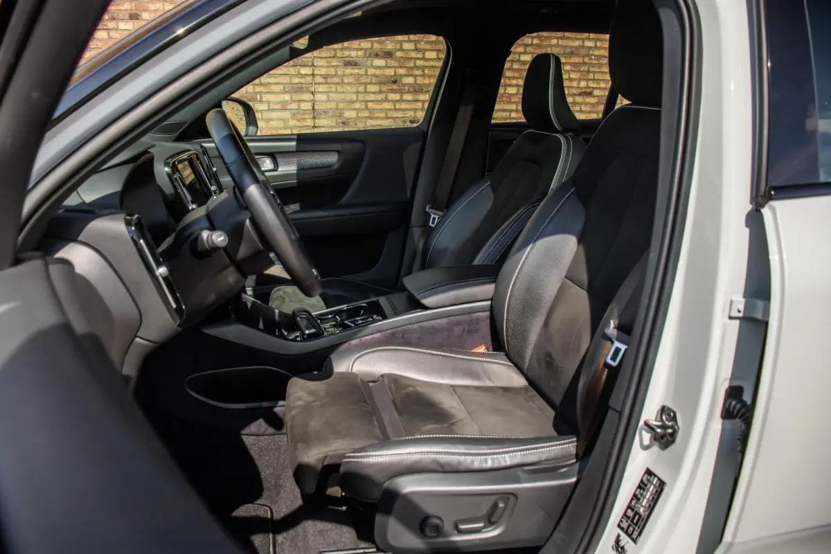 2.0 T4 R-Design, Orig. NL, Pano, Leder, Keyless